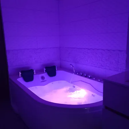 Le Regit, Studio Moderne Balneo * La Bresse
